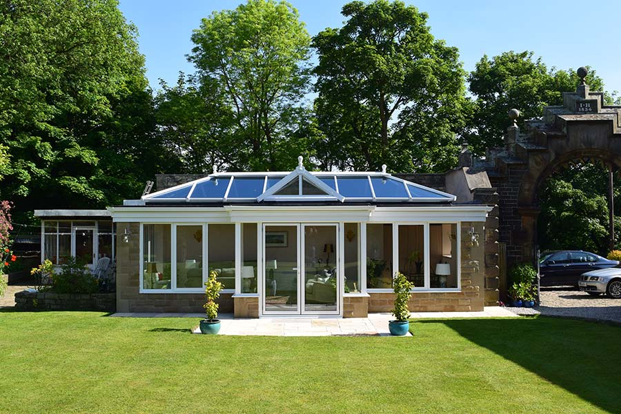 Grand summer house with glass roof